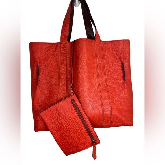 Coach Large Leather Reversible Tote w/Matching Pouch in Vibrant Tangerine/Camel - Picture 4 of 9